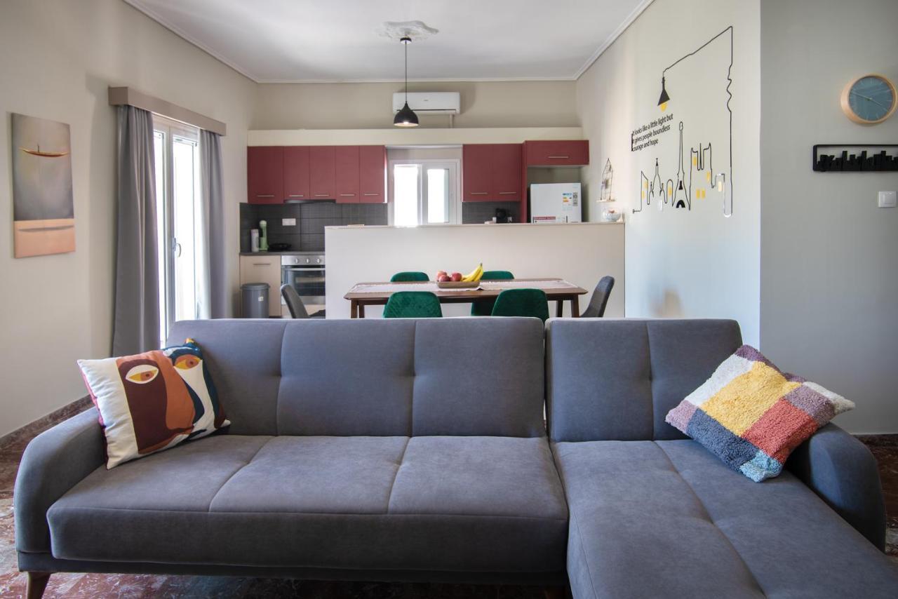 Emerald 110M2 Entire Floor Apt Steps To City'S Heart Kalamata Extérieur photo