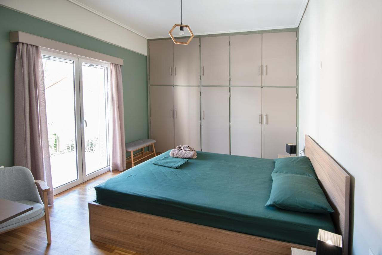 Emerald 110M2 Entire Floor Apt Steps To City'S Heart Kalamata Extérieur photo
